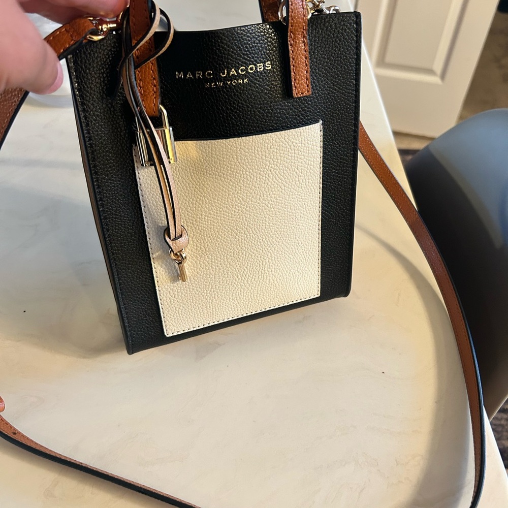 Marc Jacobs Black and White Crossbody Bag with Two-Tone Design